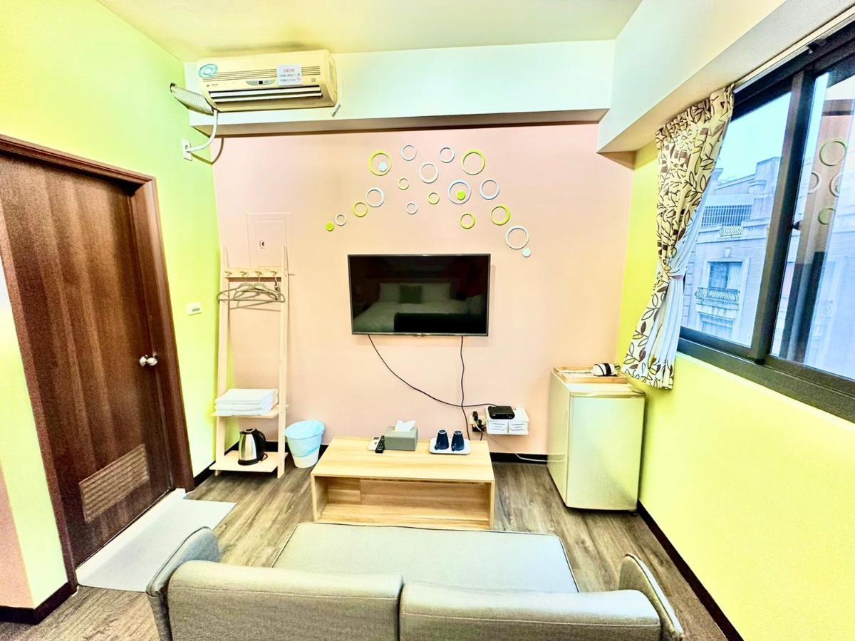 Appartement 一中北極熊 à Taichung Extérieur photo