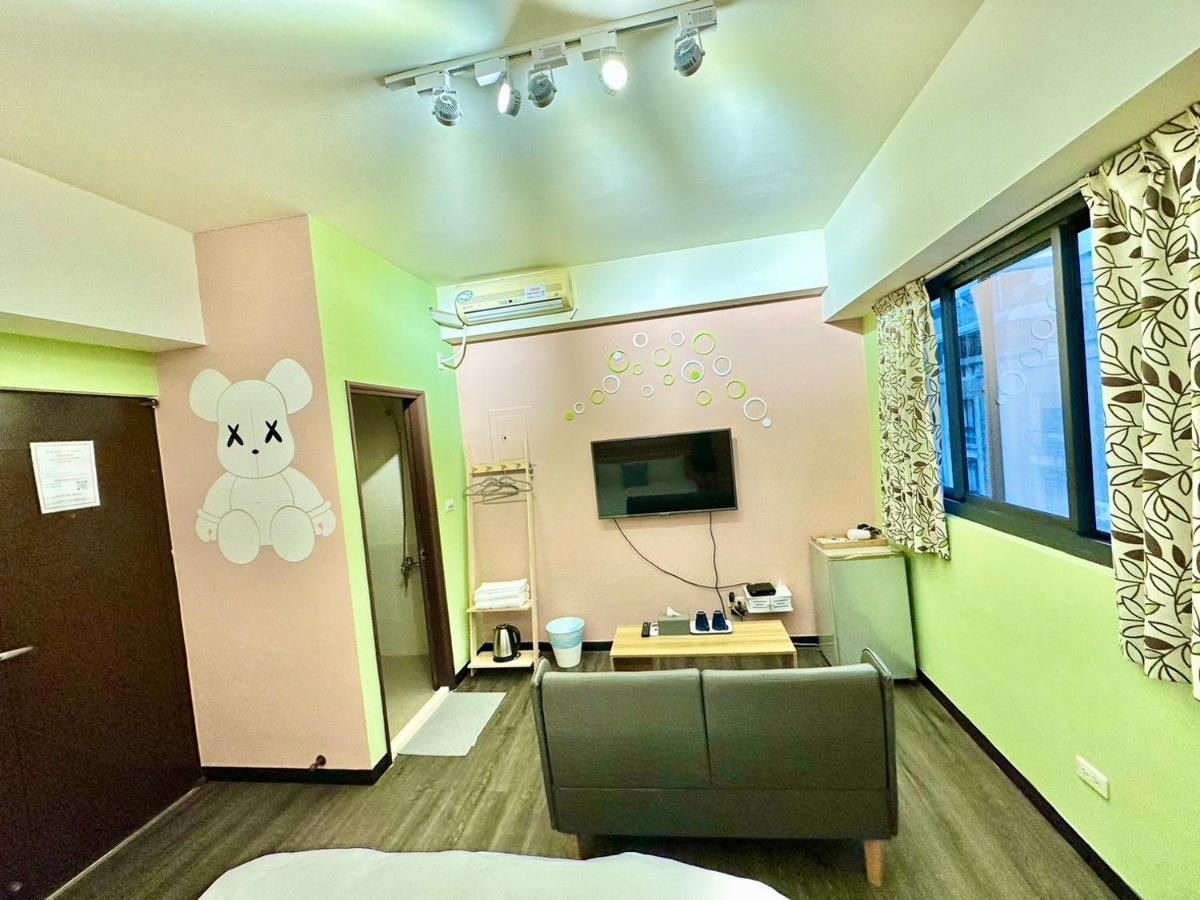 Appartement 一中北極熊 à Taichung Extérieur photo
